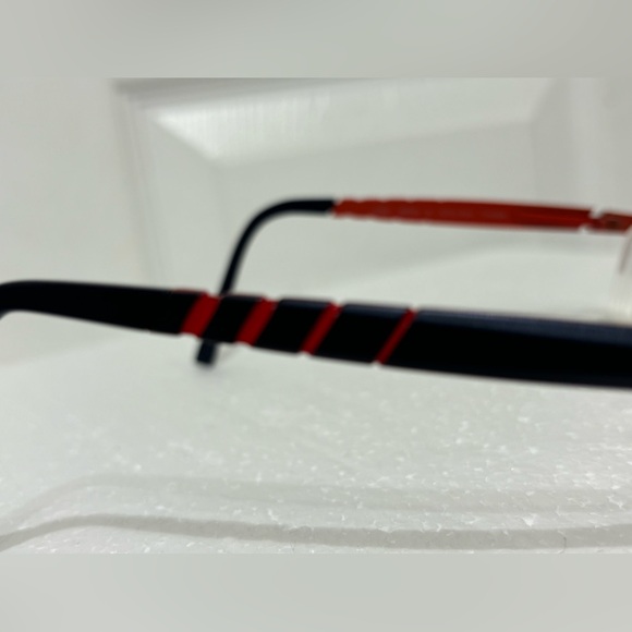 Ad-lib Designed in France Titanium Eyewear - Picture 13 of 15